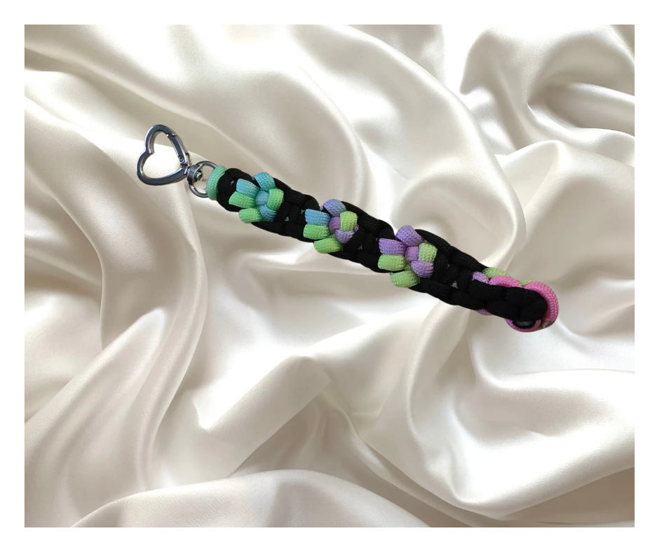 Paracord Lanyard